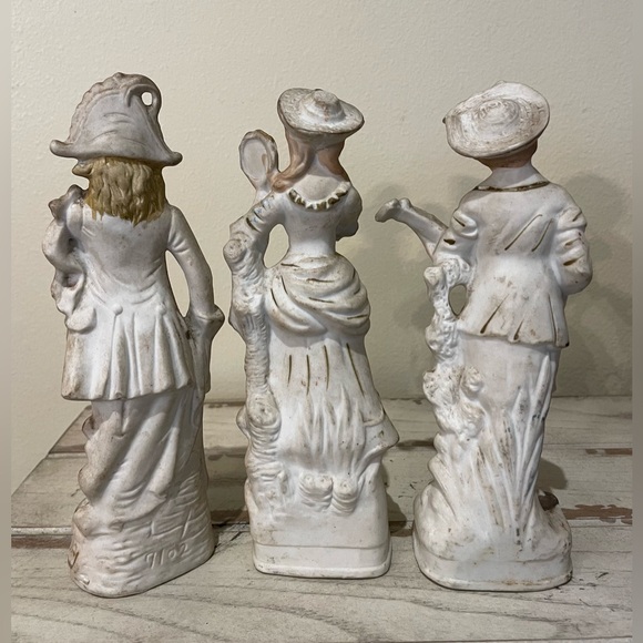 3 Vintage Japan Hand Painted Porcelain Bisque Figurines - Picture 2 of 4